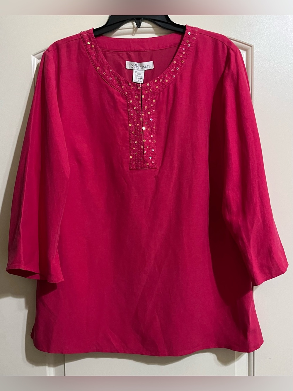NWT Silk Assets Women’s Silk Linen Magenta Beaded Sequins Embellished Blouse L